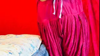 Bhabi hot romance with desi boy hardcore (hindi audio)