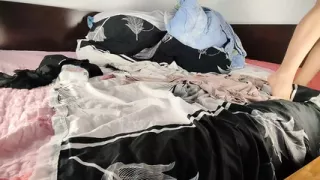 Amateur Mom Masturbates with Fingers in Pussy Until Orgasm.