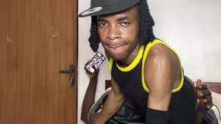 My Gardener has a Big dick!!!!!!!