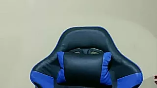 Asia Webcam Girl mit Riesentitten