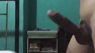 Big piece of cock hangs on my stepbrother's legs - youngpower