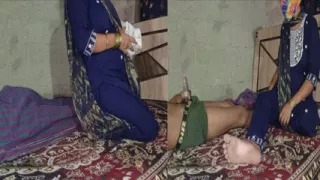 sexy Indian maid sucks cock in all Hindi audio Amrita bhabhi.