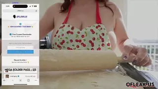 Dralle Stiefmutter in der Küche gerammelt