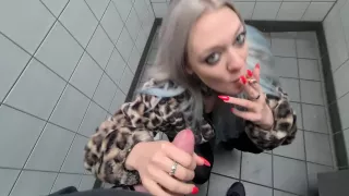 Kinky Teen 18+ Babe Sucks Cocks Empty On Rest Area Toilets