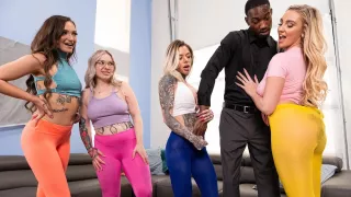 Tight Leggings, Tighter Pussy With Kendra Sunderland, Chantal Danielle, Hollywood Cash - Brazzers