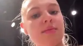 Extreme masturbate in changing room