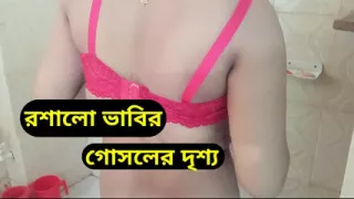 Desi wife End of the sex she clean her pussy With washroom