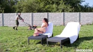 Apolonia Lapiedra Sexy Body Makes Her Crush Fall In Love