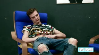 Slender Sexy Twink Lucas A Fucks His Butt Hole With A Toy!