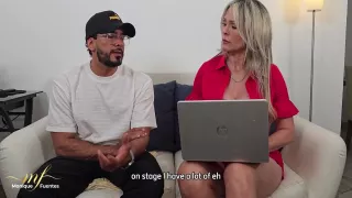 Monique Fuentes In A Milf Who Owns A Talent Agency Auditions A Singer For A Job