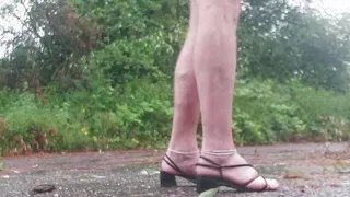 Moorning mastrubation in Rain