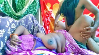 tamil desi wife and husband having sex wearing newly bought saree homemade fucking