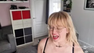 Trying Sybian for the First Time - Saddle up Challenges