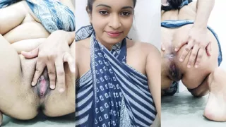 Desi Girl Asshole Show and Fingering Pussy for her Teacher