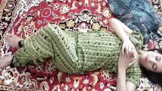 Bhabhi ko chod kar bur faad ke paani nikala