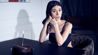 Penny Parker VR Porn: Wanna Taste My Thanks? - DarkRoomVR