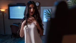 Feels Good To Be Bad With Seth Gamble, Eliza Ibarra - Brazzers