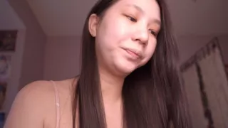 Cute Asian Girl ASMR - Matthew 19-22