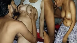 Bengali 18 years old hot beautiful sexy girl hot boobs and tight pussy fucking her boyfriend.