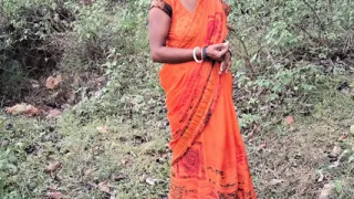 Desi Bhabhi outdoor