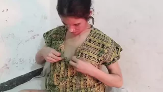 Jija ne apni soyi hui sali ko pel diya