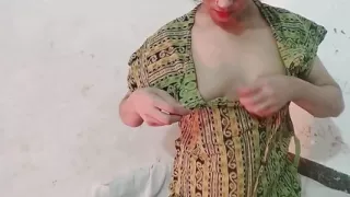 Bhabhi showed her and forbly kissed it.