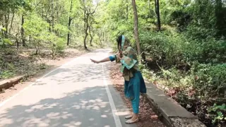 Intense First Date with Moaning, Shakshy