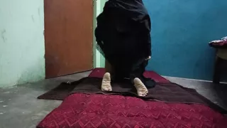 I fucked my friend's wife in Hijab alone in her house and put my cock's juice in her pussy