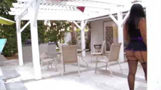 Busty Babe Gets Her Mouth Creamed