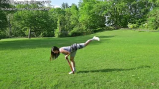 Public purk work out routine. Fiona Brandy Keeps body fit and clothes tight!