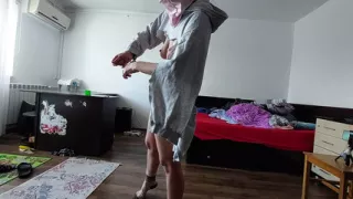 Sexy with lots of hair, big ass, dancing in the house naked