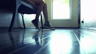 Reifer Typ bumst schlankes Girl