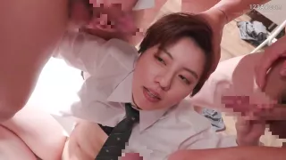 女性adが急遽代役出演させられしかも男装して強引にセックス