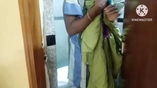 Indian Telugu hot wife bathing