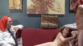 Kiki Daire : Kiki fucks a hippie in front of her boring husband