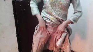 Step sister ko nanga kar ke pel diya