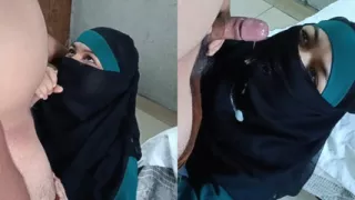Muslim girl sucking my cock when I am doing masterbate