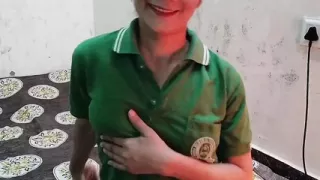 uniform utaar kar jabar dasti pela