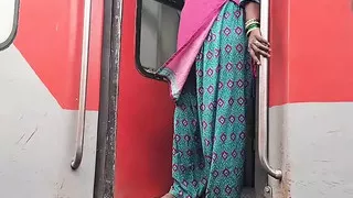 INDIAN TRAIN Hot Indian Nabour Girl Sucking Dick So Good And Recieve Warm Cum In Mouth