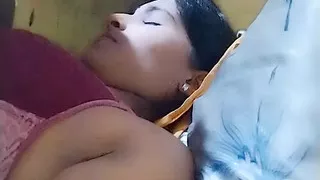 Bhabhi has a lot of fun with husband-wife mast sex enjoyment