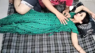 Chachi ko chodte ne dekh liya