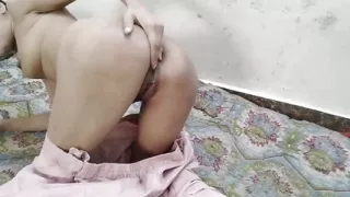 Teen age college girl ko paise dekar jabar dasti pela