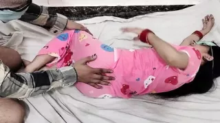 Indian college girl ko ghar me band kar ke pel diya