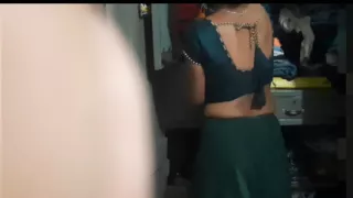 18-year-old desi Indian village's beautiful sister-in-law is showing off her all by opening a petticoat blouse.