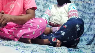 Sri Lanka dasi boy and mom sex in the park