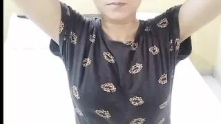 Desi aunty ko saman dene ke bahane oyo le jakar pel diya