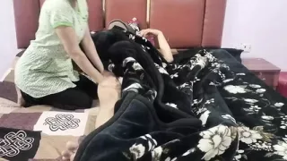 Bhabhi ko video dikha kar big boobs daba daba kar pela