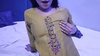 Abbu jaan ne meri jawani dekh kar jabar dasti pela