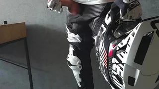 Cream Pie on My Mxhelmet