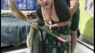 Kaam wali bhabhi ko pichhe se dabocha fir apna lauda chusaya - Indian Maid fucked from behind